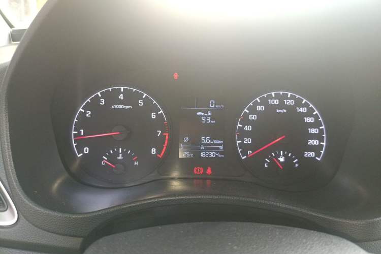 Used Hyundai Verna (new generation) 2016 1.4L Manual Cool Edition GLS Instrument Cluster