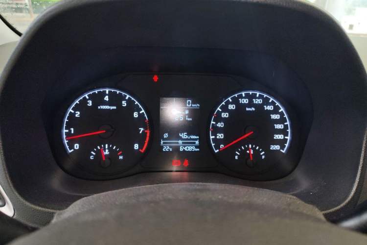 Used Hyundai Verna (new generation) 2016 1.4L Manual Cool Edition GLS Instrument Cluster
