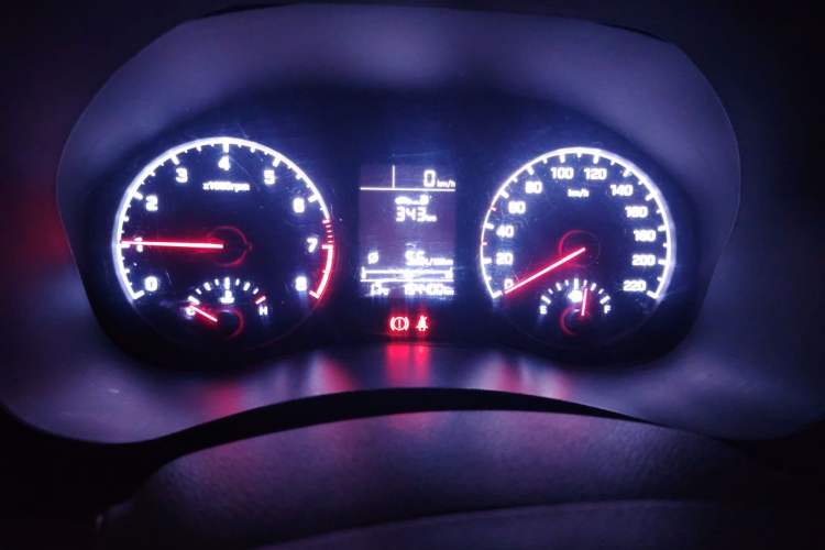Used Hyundai Verna (new generation) 2016 1.4L Manual Cool Edition GLS Instrument Cluster