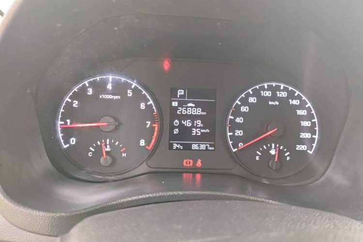 Used Hyundai Verna (new generation) 2016 1.4L Automatic Cool Edition GLS Instrument Cluster