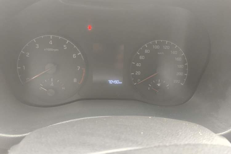 Used Hyundai Verna (new generation) 2016 1.4L Manual Cool Edition GLS Instrument Cluster