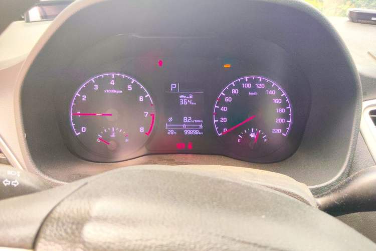 Used Hyundai Verna (new generation) 2016 1.4L Automatic Cool Edition GLS Instrument Cluster