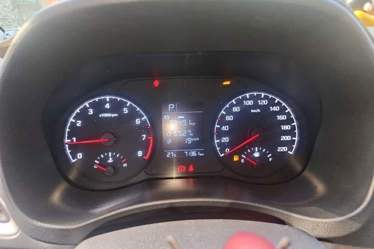 Used Hyundai Verna (new generation) 2016 1.4L Automatic Cool Edition GLS Instrument Cluster