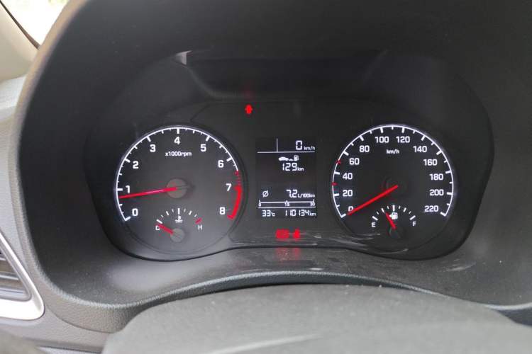 Used Hyundai Verna (new generation) 2016 1.4L Manual Cool Edition GLS Instrument Cluster