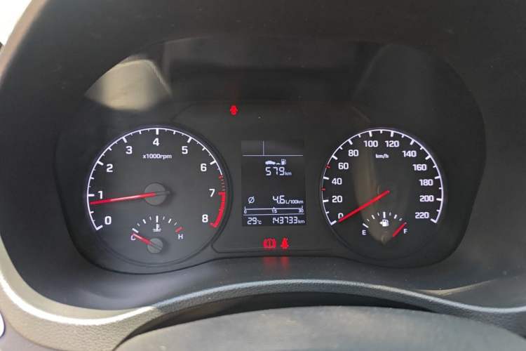 Used Hyundai Verna (new generation) 2016 1.4L Manual Cool Edition GLS Instrument Cluster