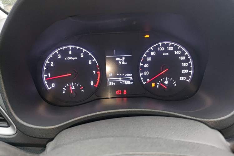 Used Hyundai Verna (new generation) 2016 1.4L Manual Cool Edition GLS Instrument Cluster