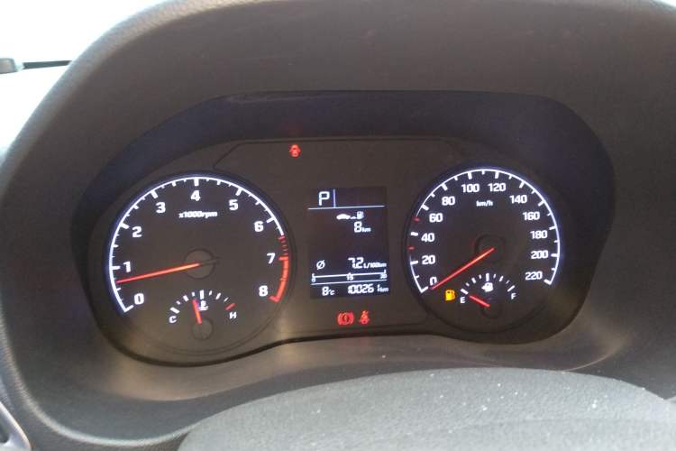 Used Hyundai Verna (new generation) 2016 1.4L Automatic Cool Edition GLS Instrument Cluster