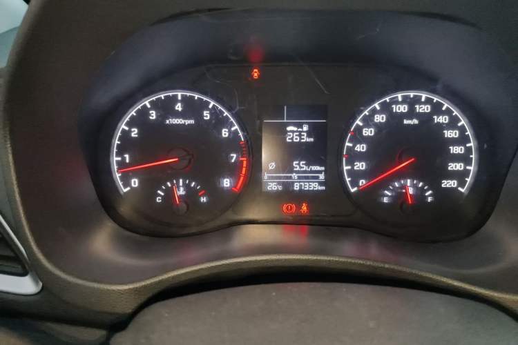 Used Hyundai Verna (new generation) 2016 1.4L Manual Cool Edition GLS Instrument Cluster