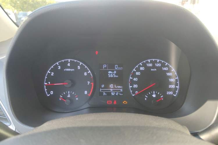 Used Hyundai Verna (new generation) 2016 1.4L Automatic Cool Edition GLS Instrument Cluster