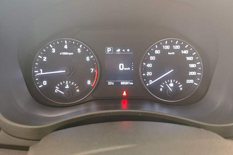 Used Hyundai Verna (new generation) 2016 1.4L Automatic Sport Edition Instrument Cluster