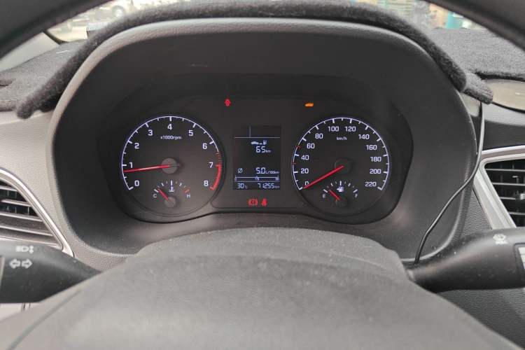 Used Hyundai Verna (new generation) 2016 1.4L Manual Cool Edition GLS Instrument Cluster
