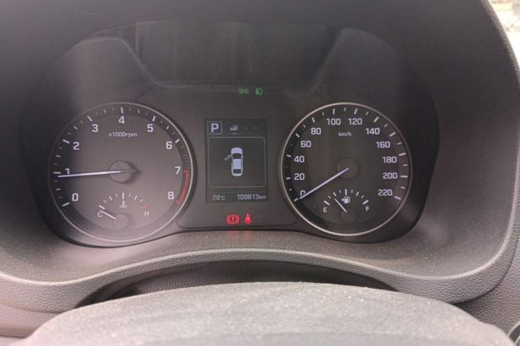 Used Hyundai Verna (new generation) 2016 1.4L Automatic Elite Edition TOP Instrument Cluster