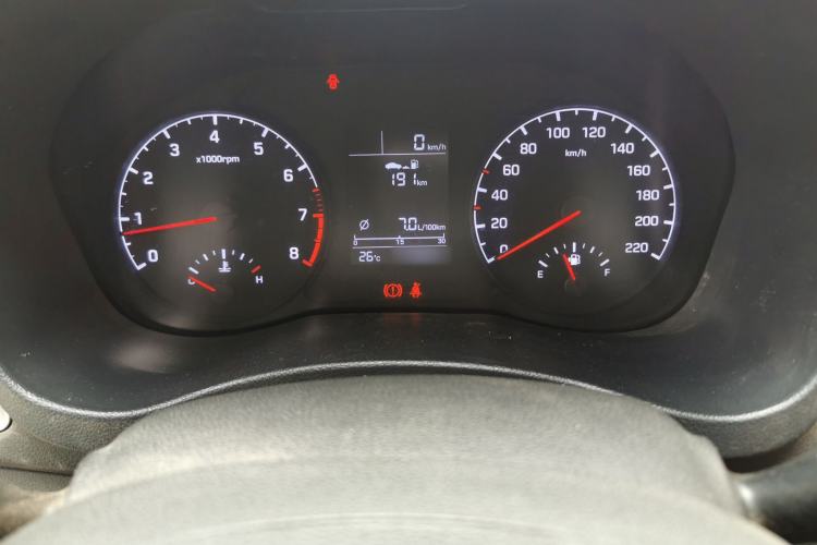 Used Hyundai Verna (new generation) 2016 1.4L Manual Cool Edition GLS Instrument Cluster