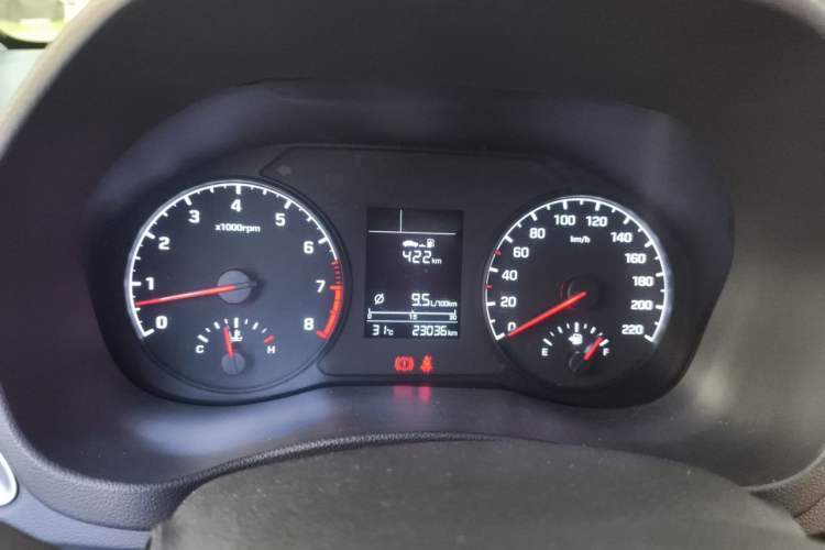 Used Hyundai Verna (new generation) 2016 1.4L Manual Cool Edition GLS Instrument Cluster