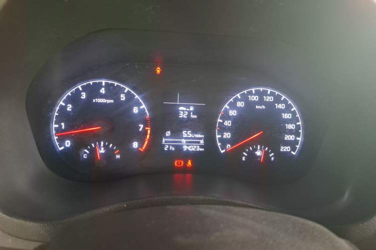 Used Hyundai Verna (new generation) 2016 1.4L Manual Cool Edition GLS Instrument Cluster
