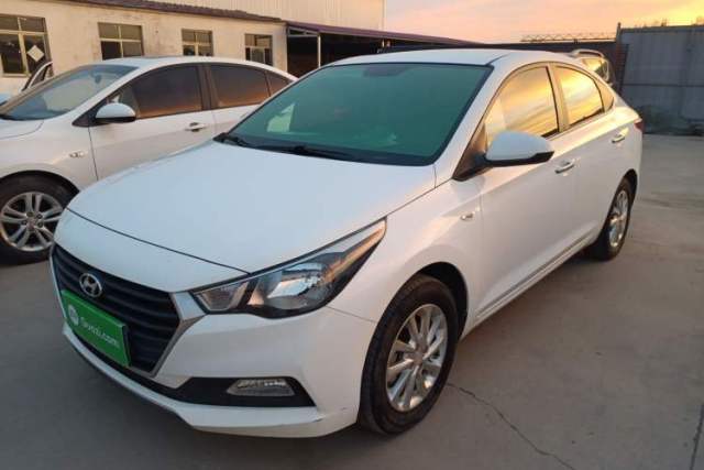 Hyundai Verna (new generation) 2016 1.4L Manual Cool Edition GLS usata