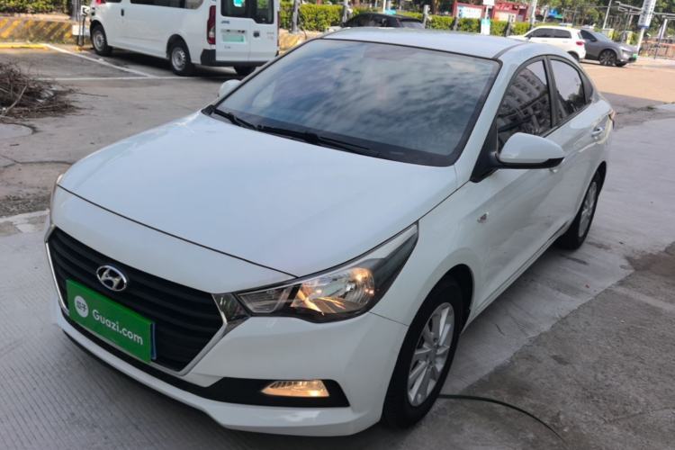 Used Hyundai Verna (new generation) 2016 1.4L Automatic Cool Edition GLS Guazi used car, China used car export, Used car for sale, Used Hyundai cars, Cheapest cars for sale