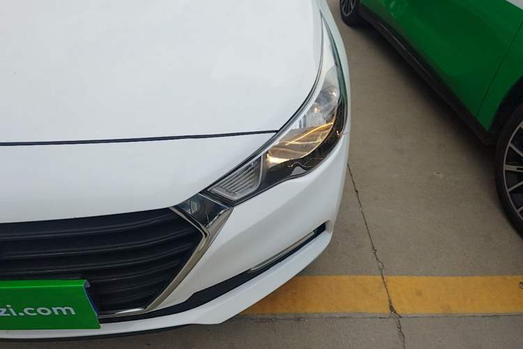 Used Hyundai Verna (new generation) 2016 1.4L Automatic Cool Edition GLS Left Front Headlight