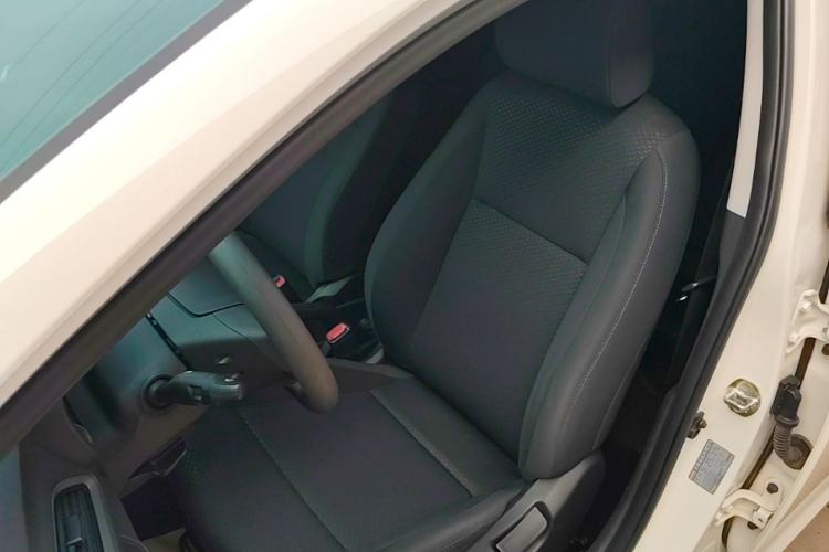 Used Hyundai Verna (new generation) 2016 1.4L Manual Cool Edition GLS Left Front Seat