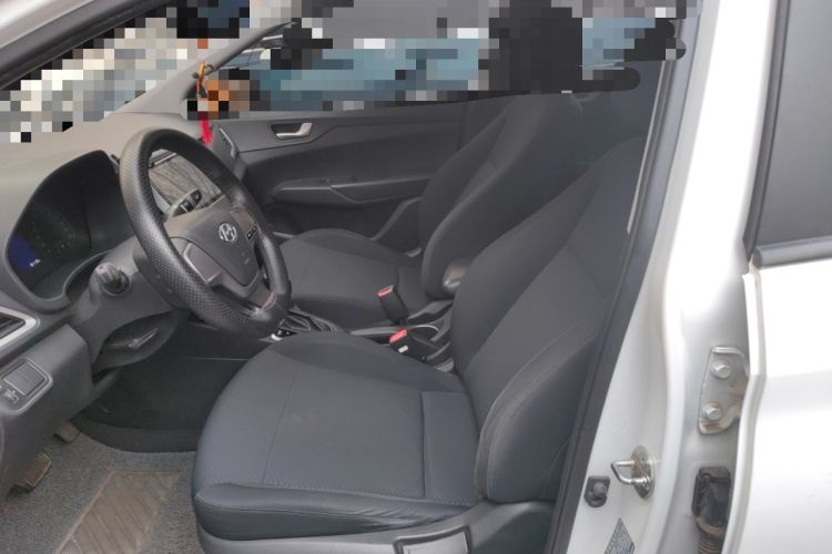 Used Hyundai Verna (new generation) 2016 1.4L Automatic Cool Edition GLS Left Front Seat