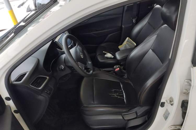 Used Hyundai Verna (new generation) 2016 1.4L Manual Cool Edition GLS Left Front Seat