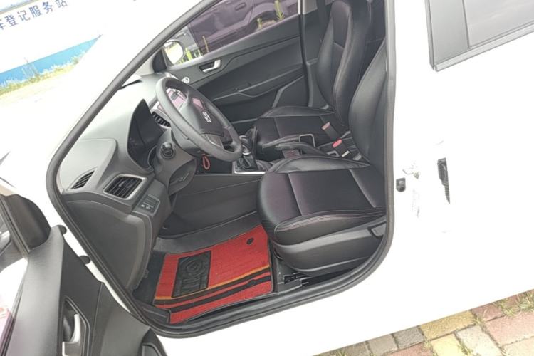 Used Hyundai Verna (new generation) 2016 1.4L Manual Cool Edition GLS Left Front Seat