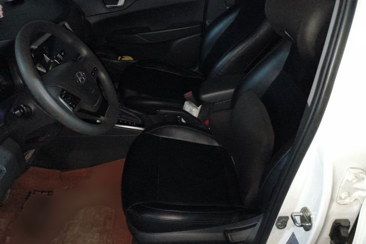 Used Hyundai Verna (new generation) 2016 1.4L Automatic Cool Edition GLS Left Front Seat