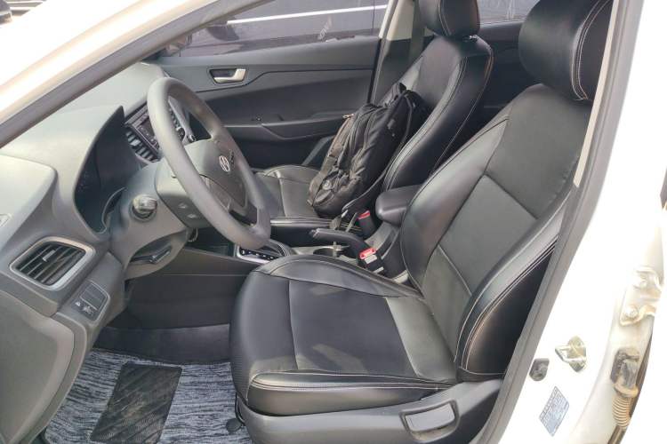 Used Hyundai Verna (new generation) 2016 1.4L Automatic Cool Edition GLS Left Front Seat