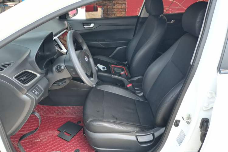 Used Hyundai Verna (new generation) 2016 1.4L Manual Cool Edition GLS Left Front Seat