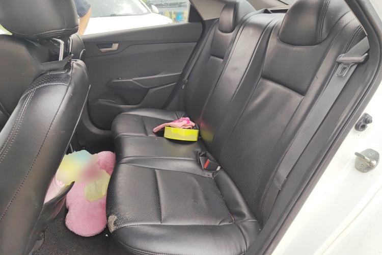 Used Hyundai Verna (new generation) 2016 1.4L Automatic Cool Edition GLS Left Rear Seat