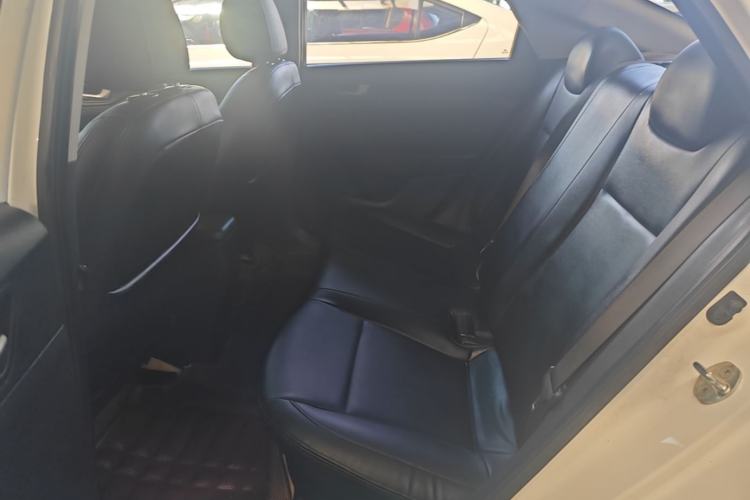 Used Hyundai Verna (new generation) 2016 1.4L Automatic Cool Edition GLS Left Rear Seat