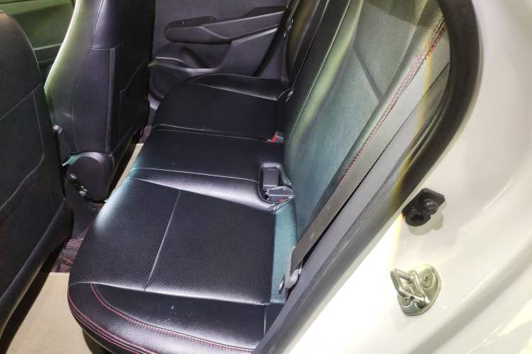 Used Hyundai Verna (new generation) 2016 1.4L Manual Cool Edition GLS Left Rear Seat