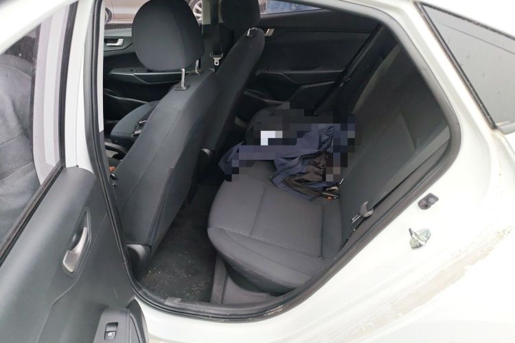 Used Hyundai Verna (new generation) 2016 1.4L Automatic Cool Edition GLS Left Rear Seat
