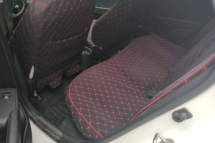 Used Hyundai Verna (new generation) 2016 1.4L Manual Cool Edition GLS Left Rear Seat