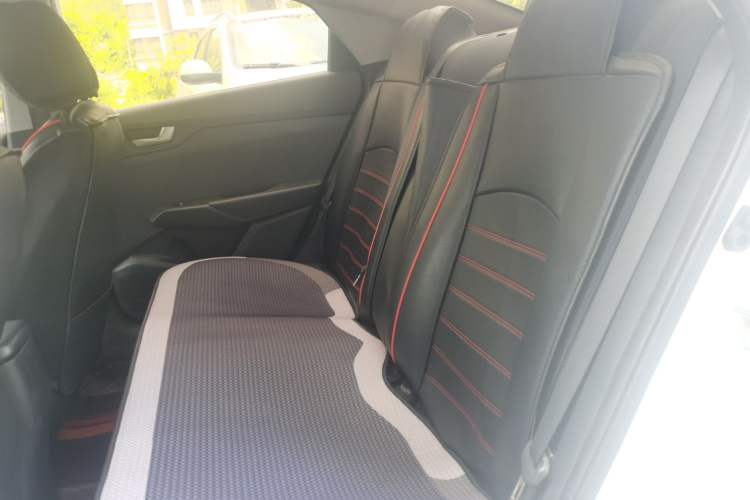 Used Hyundai Verna (new generation) 2016 1.4L Automatic Cool Edition GLS Left Rear Seat