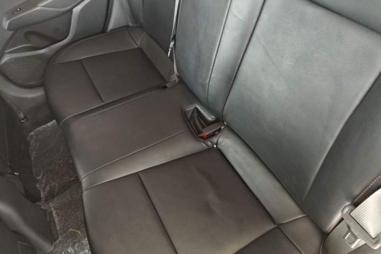Used Hyundai Verna (new generation) 2016 1.4L Automatic Cool Edition GLS Left Rear Seat