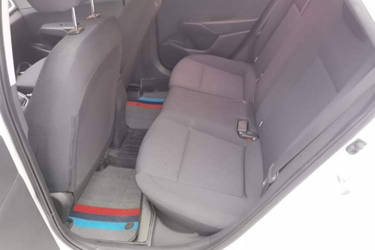 Used Hyundai Verna (new generation) 2016 1.4L Automatic Cool Edition GLS Left Rear Seat