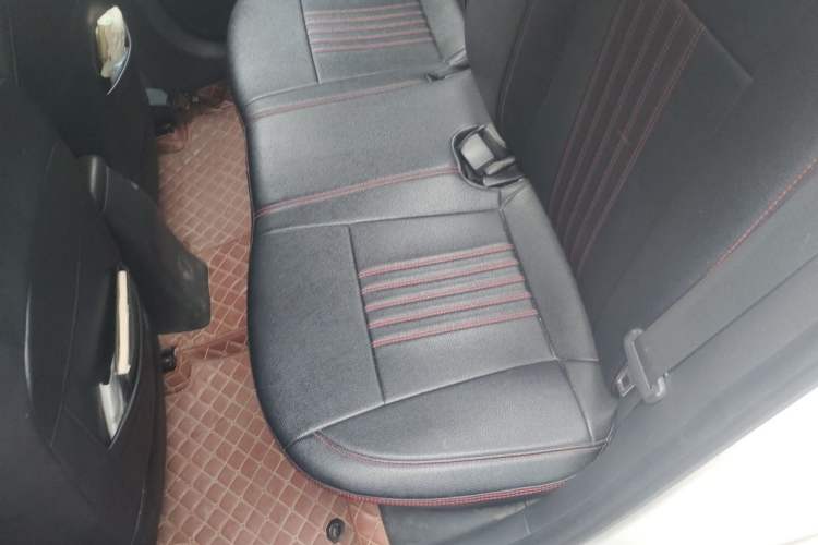 Used Hyundai Verna (new generation) 2016 1.4L Automatic Cool Edition GLS Left Rear Seat