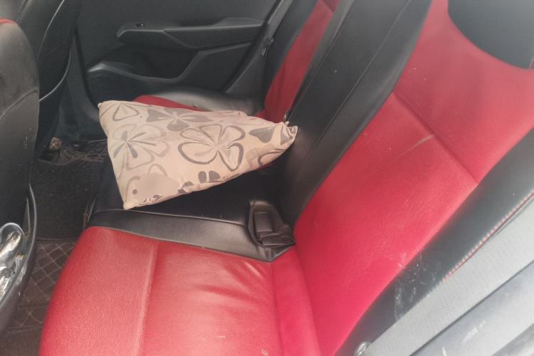 Used Hyundai Verna (new generation) 2016 1.4L Automatic Cool Edition GLS Left Rear Seat