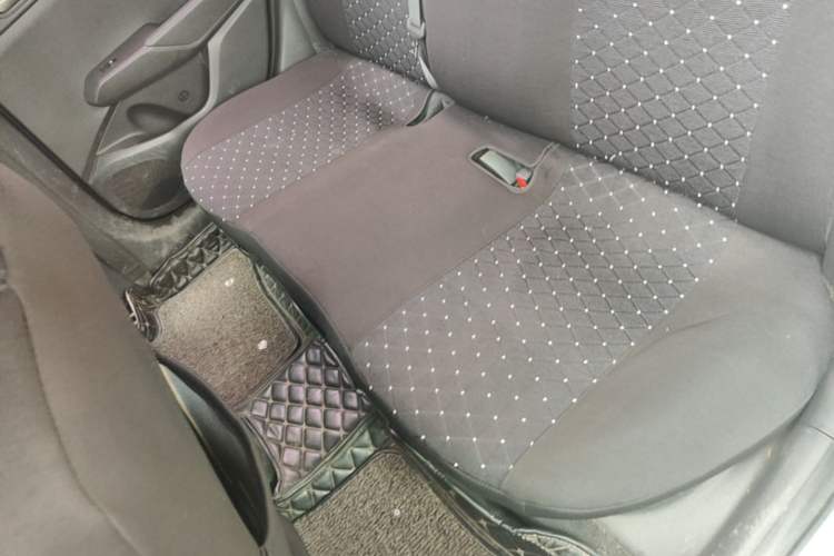Used Hyundai Verna (new generation) 2016 1.4L Manual Cool Edition GLS Left Rear Seat