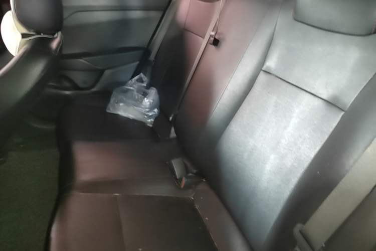 Used Hyundai Verna (new generation) 2016 1.4L Automatic Cool Edition GLS Left Rear Seat