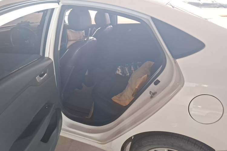 Used Hyundai Verna (new generation) 2016 1.4L Manual Cool Edition GLS Left Rear Seat