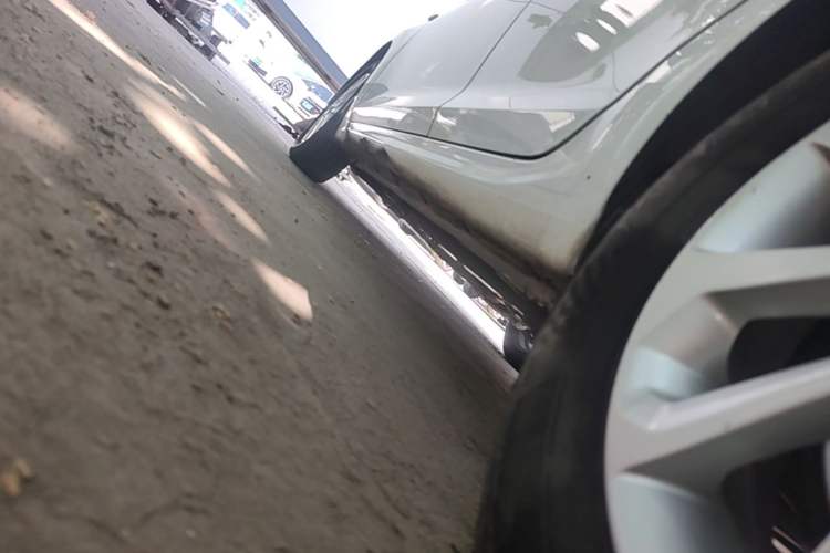 Used Hyundai Verna (new generation) 2016 1.4L Manual Cool Edition GLS Left Side Sill