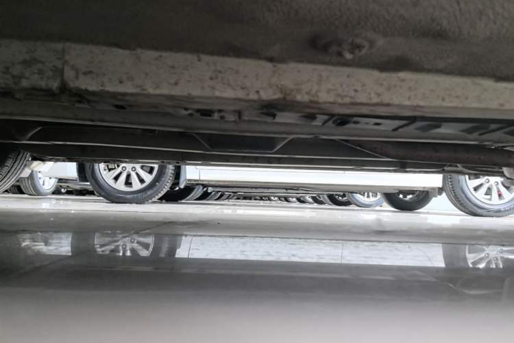 Used Hyundai Verna (new generation) 2016 1.4L Automatic Cool Edition GLS Left Side Sill