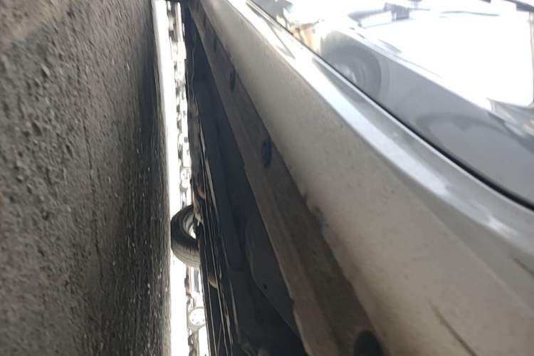 Used Hyundai Verna (new generation) 2016 1.4L Manual Cool Edition GLS Left Side Sill