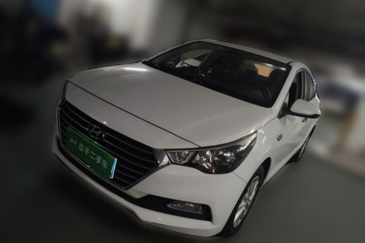 Hyundai Verna (new generation) 2016 1.4L Automatic Cool Edition GLS usado Guazi used car, China used car export, Used car for sale, Used cars, Cheapest cars for sale