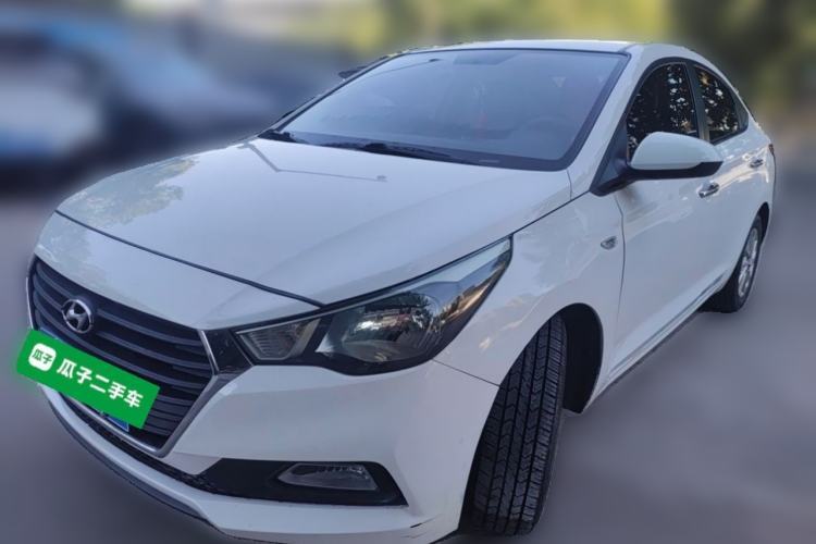 Used Hyundai Verna (new generation) 2016 1.4L Manual Cool Edition GLS Guazi used car, China used car export, Used car for sale, Used cars, Cheapest cars for sale