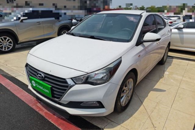 Hyundai Verna (new generation) 2016 1.4L Automatic Cool Edition GLS usado