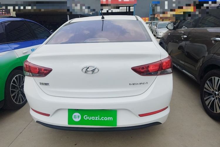 Used Hyundai Verna (new generation) 2016 1.4L Automatic Cool Edition GLS Rear