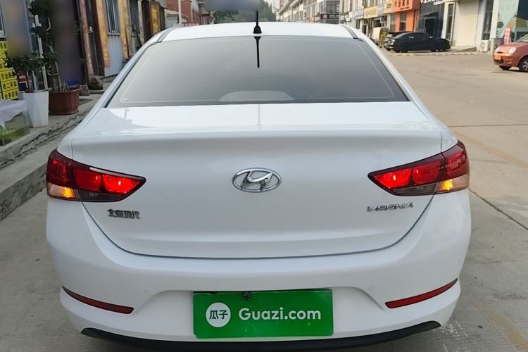 Used Hyundai Verna (new generation) 2016 1.4L Manual Cool Edition GLS Rear